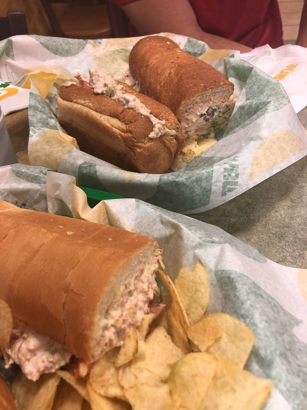 Subway | restaurant | 1111 IA-175, Ellsworth, IA 50075, USA | 5158364123 OR +1 515-836-4123