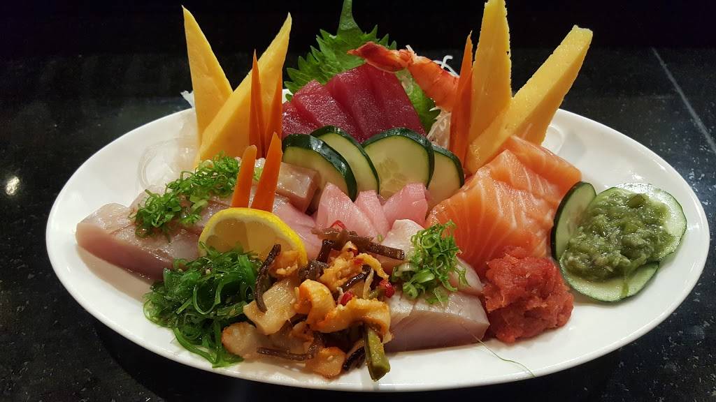 Love Boat Sushi | restaurant | 125 Old Grove Rd, Oceanside, CA 92057, USA | 7607213737 OR +1 760-721-3737