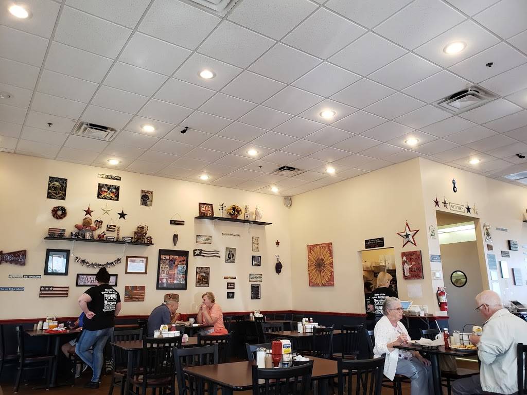 Davenport Diner | restaurant | 40230 US-27, Davenport, FL 33837, USA | 8633532649 OR +1 863-353-2649