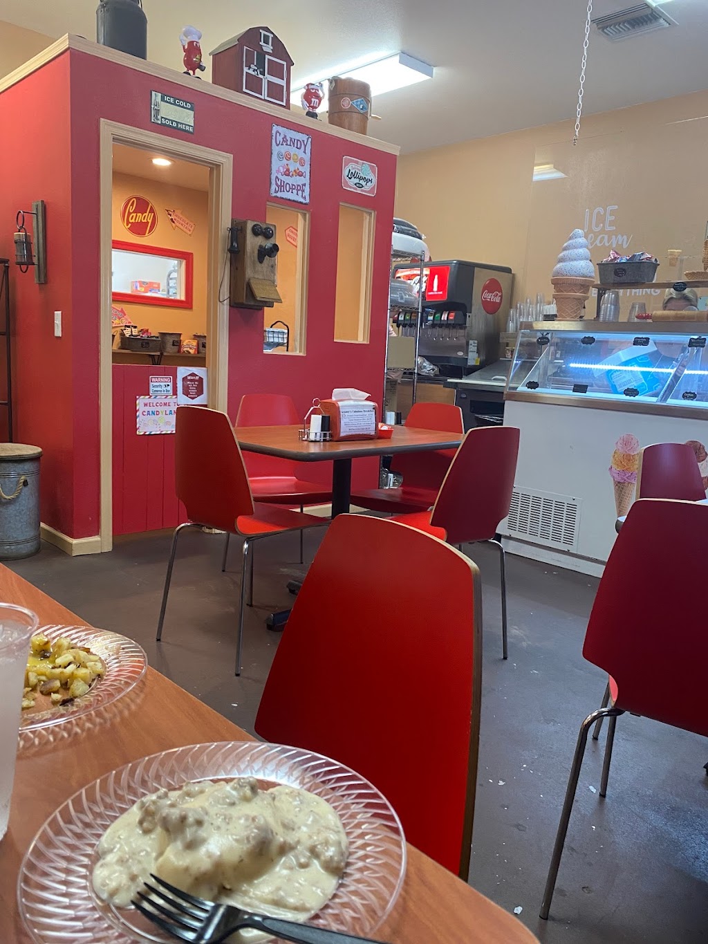 Grannys Kitchen & Sweet Treats | restaurant | 1945 AZ-260, Heber-Overgaard, AZ 85928, USA | 9285359869 OR +1 928-535-9869