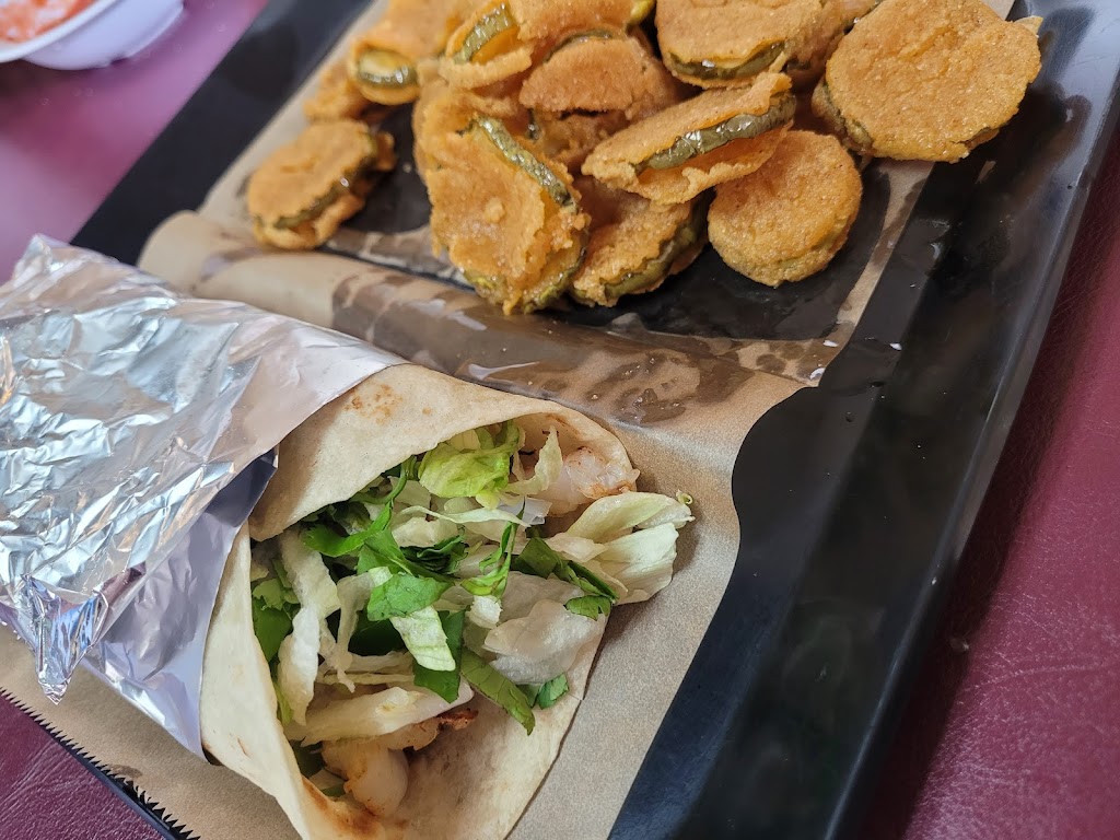 El Torino | restaurant | 674 W North Ave, Johnson City, KS 67855, USA | 6204922300 OR +1 620-492-2300