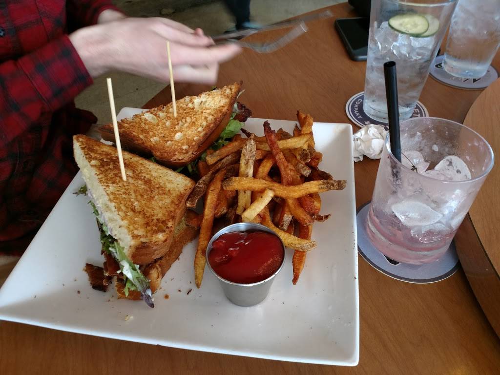 Nova | restaurant | 1417 W Davis St, Dallas, TX 75208, USA | 2144847123 OR +1 214-484-7123