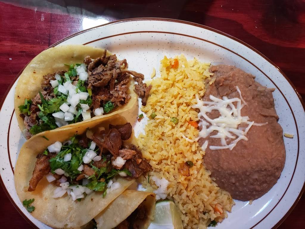 Los Tres Hermanos mexican restaurant | restaurant | 906 W Main St, Collinsville, OK 74021, USA | 9183713890 OR +1 918-371-3890