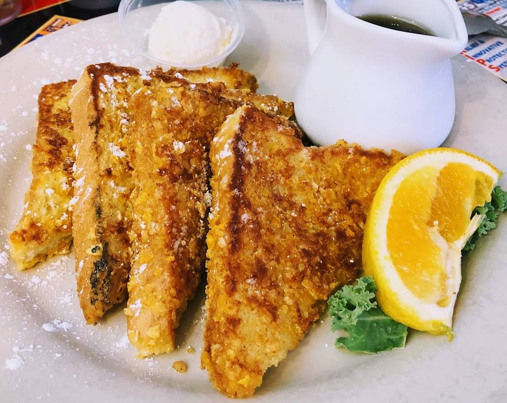 RJs | restaurant | 275 US-54, Camdenton, MO 65020, USA | 5733466133 OR +1 573-346-6133