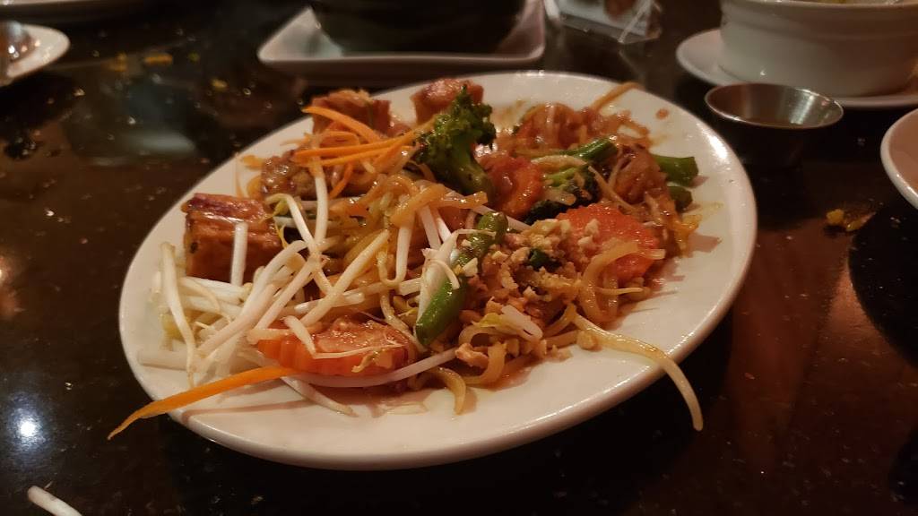 Thai Spice | restaurant | 9811 Broadway St Suite101, Pearland, TX 77584, USA | 7134361777 OR +1 713-436-1777