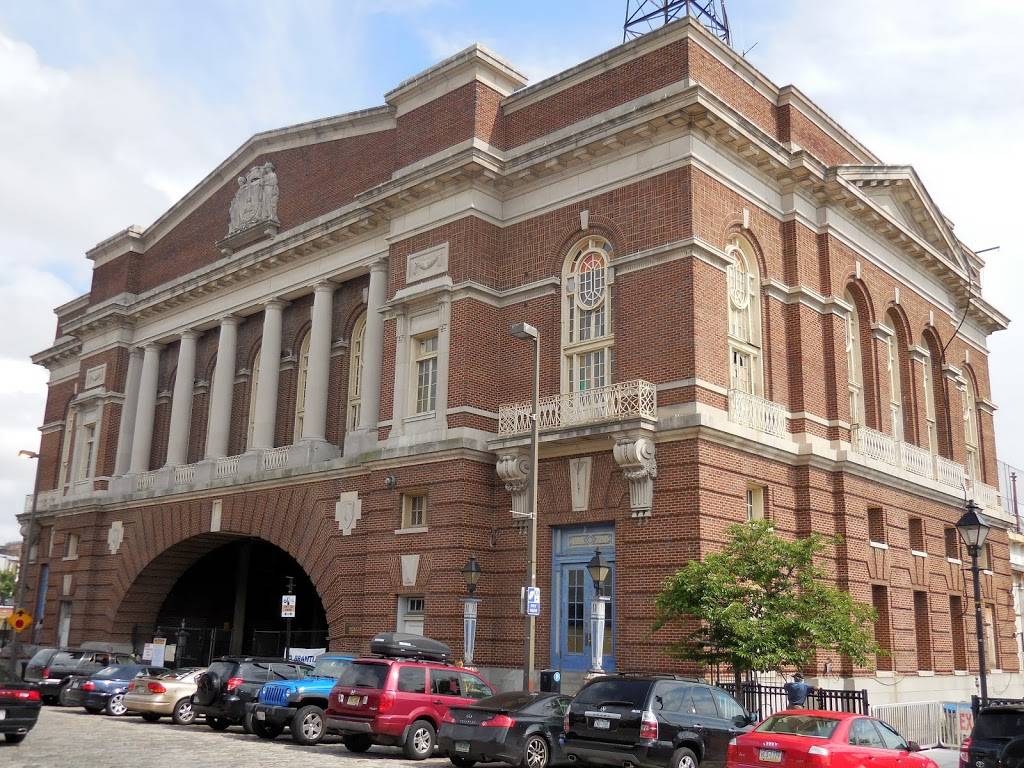 Rec Pier Chop House | restaurant | The Sagamore Pendry Hotel, 1715 Thames St, Baltimore, MD 21231, USA | 4435521300 OR +1 443-552-1300