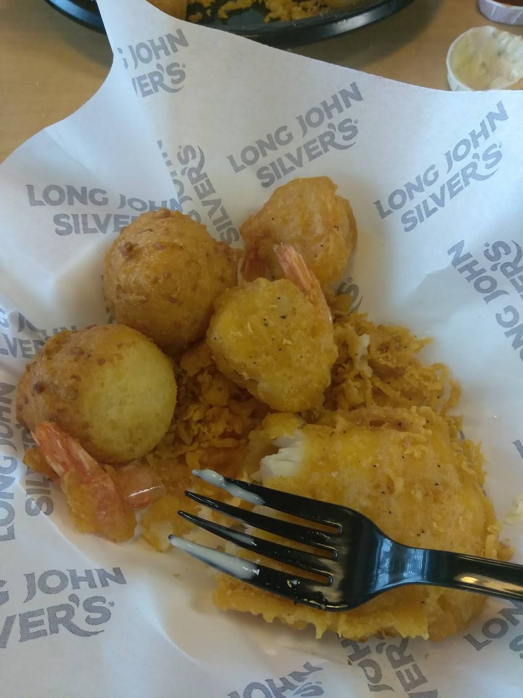 Long John Silvers | restaurant | 3301 E Washington St, Indianapolis, IN 46201, USA | 3176349886 OR +1 317-634-9886