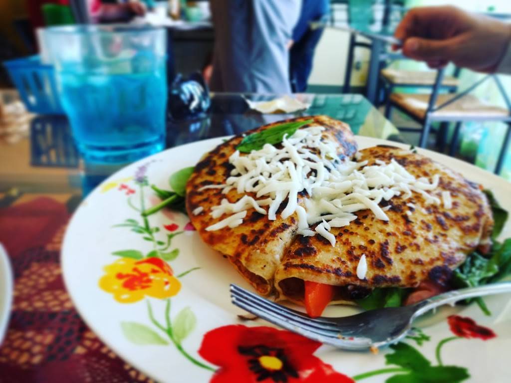 Around the World Cafe | bakery | 119 5th Ave, Indialantic, FL 32903, USA | 3213609284 OR +1 321-360-9284