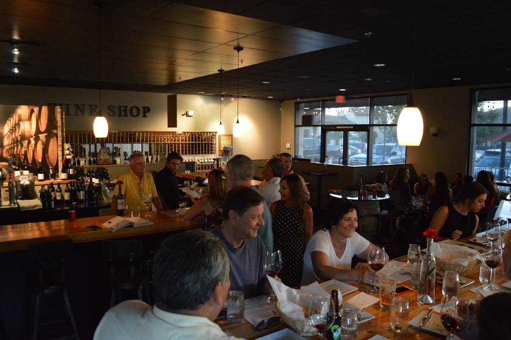 Barnoa Wine Company | restaurant | 831 Via Suerte #106, San Clemente, CA 92673, USA | 9493884378 OR +1 949-388-4378