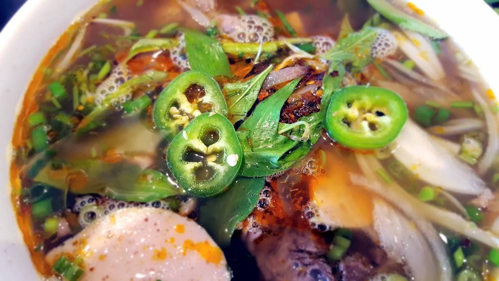 Little Viet Garden (and Banh Ta Deli) | restaurant | 6783 Wilson Blvd, Falls Church, VA 22044, USA | 5713854098 OR +1 571-385-4098