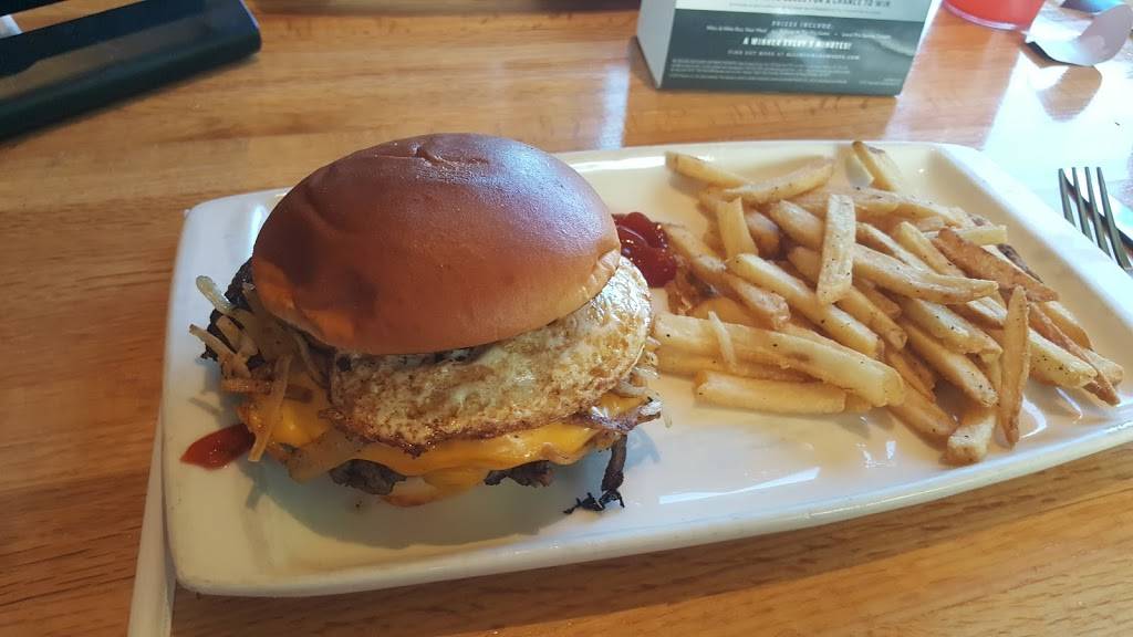 Applebees Grill + Bar | restaurant | 6200 Coors and Montano Plaza Blvd NW, Albuquerque, NM 87120, USA | 5055081749 OR +1 505-508-1749