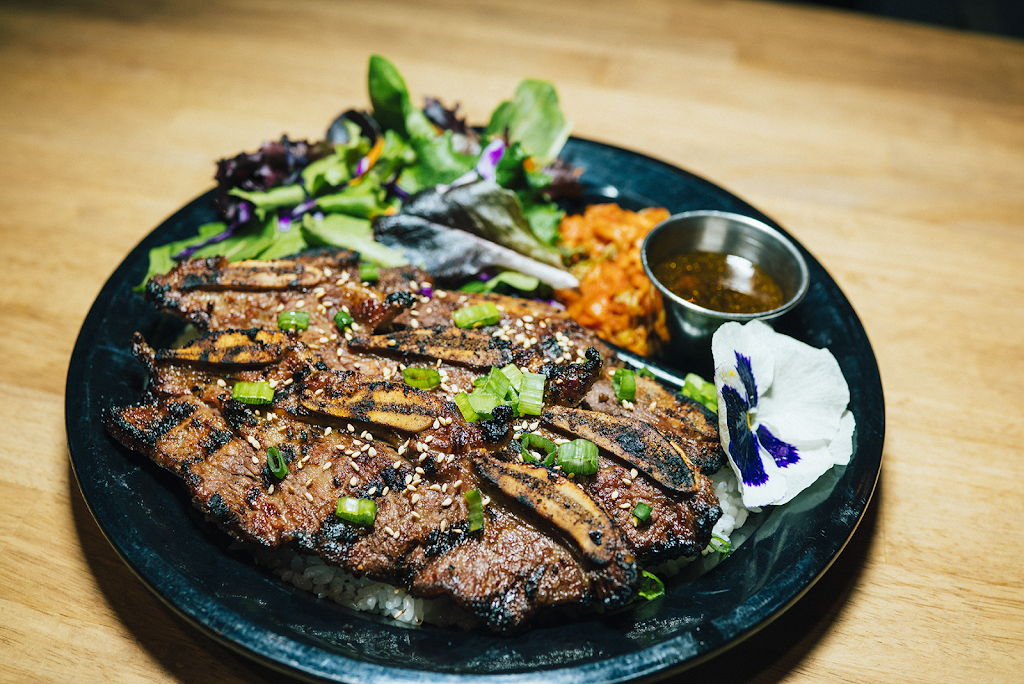 J’s Korean Cuisine : Chicken and Bibimbap | restaurant | 114 W Commonwealth Ave, Fullerton, CA 92832, USA | 7145193360 OR +1 714-519-3360