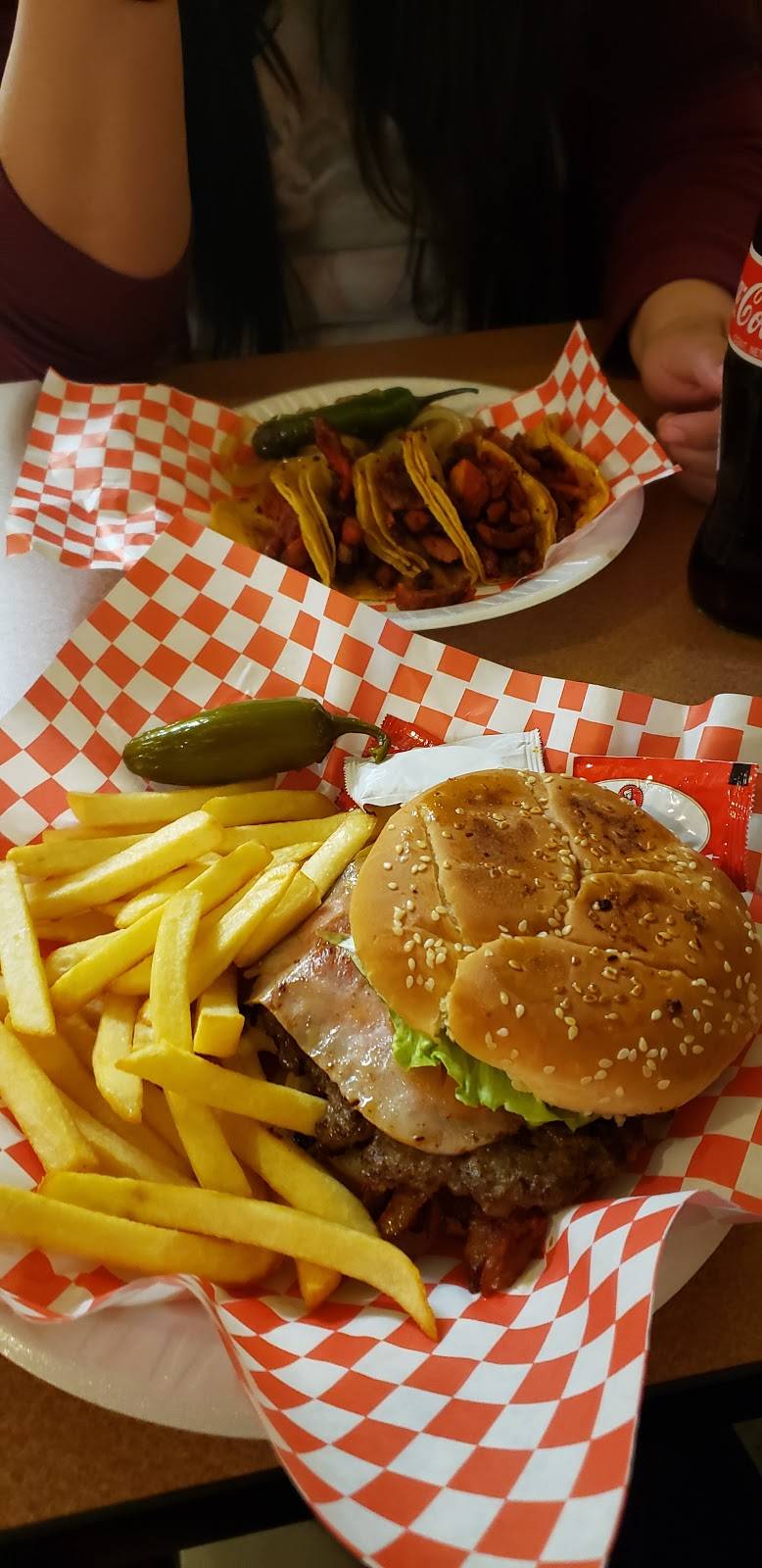 tacos betos | restaurant | 3715 Culebra Rd, San Antonio, TX 78228, USA | 2104593134 OR +1 210-459-3134