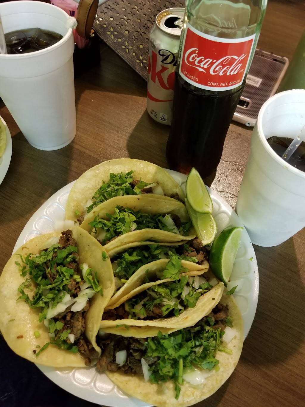 Jrs Taqueria | restaurant | 1426 NW 25th St, Fort Worth, TX 76164, USA | 8176252575 OR +1 817-625-2575