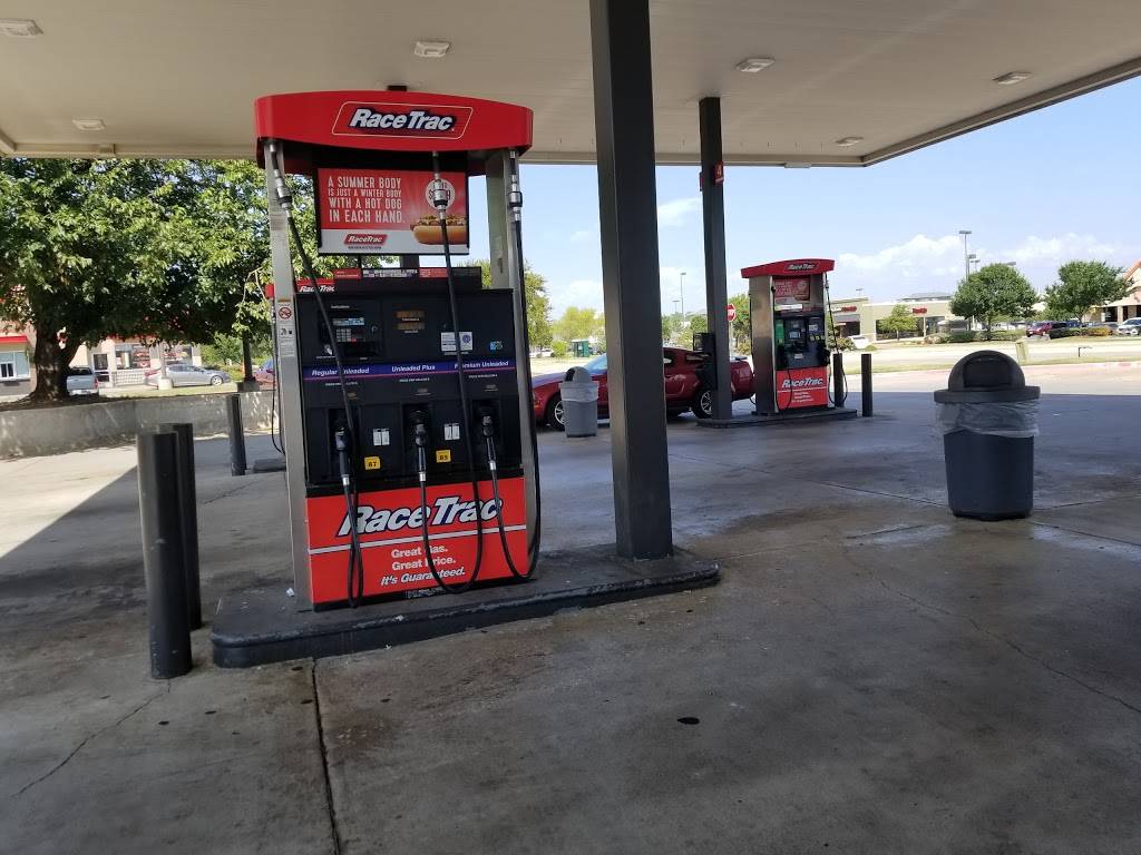 RaceTrac | cafe | 1703 S Loop 288, Denton, TX 76205, USA | 9403801909 OR +1 940-380-1909