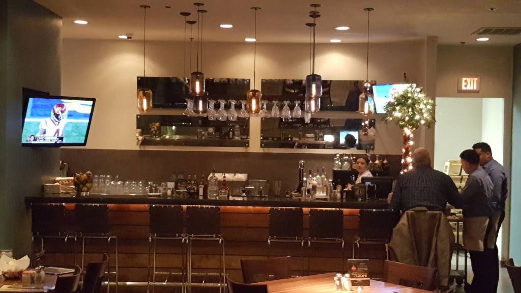 Lalos Fine Mexican Cuisine | restaurant | 18484 Preston Rd #118, Dallas, TX 75252, USA | 4692983017 OR +1 469-298-3017