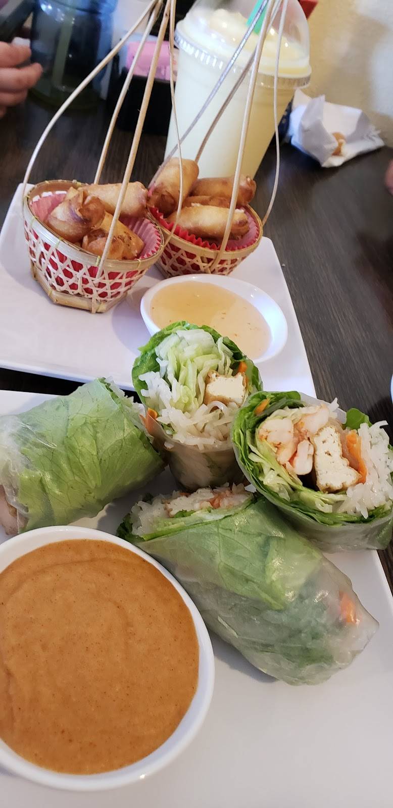 Sukhothai Restaurant | restaurant | 410 Valley Hi Dr #205, San Antonio, TX 78227, USA | 2104639001 OR +1 210-463-9001