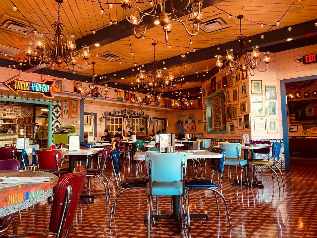 Chuys | restaurant | 8889 Gateway Blvd W Ste. 1500, El Paso, TX 79925, USA | 9153011942 OR +1 915-301-1942