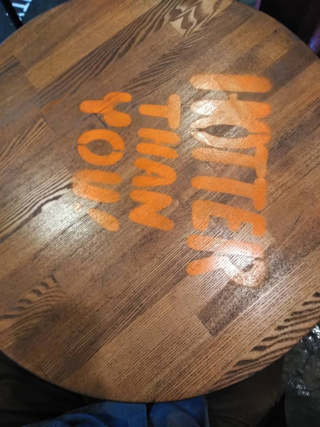 The Red Chickz | restaurant | 557 S Spring St, Los Angeles, CA 90013, USA | 2136072962 OR +1 213-607-2962