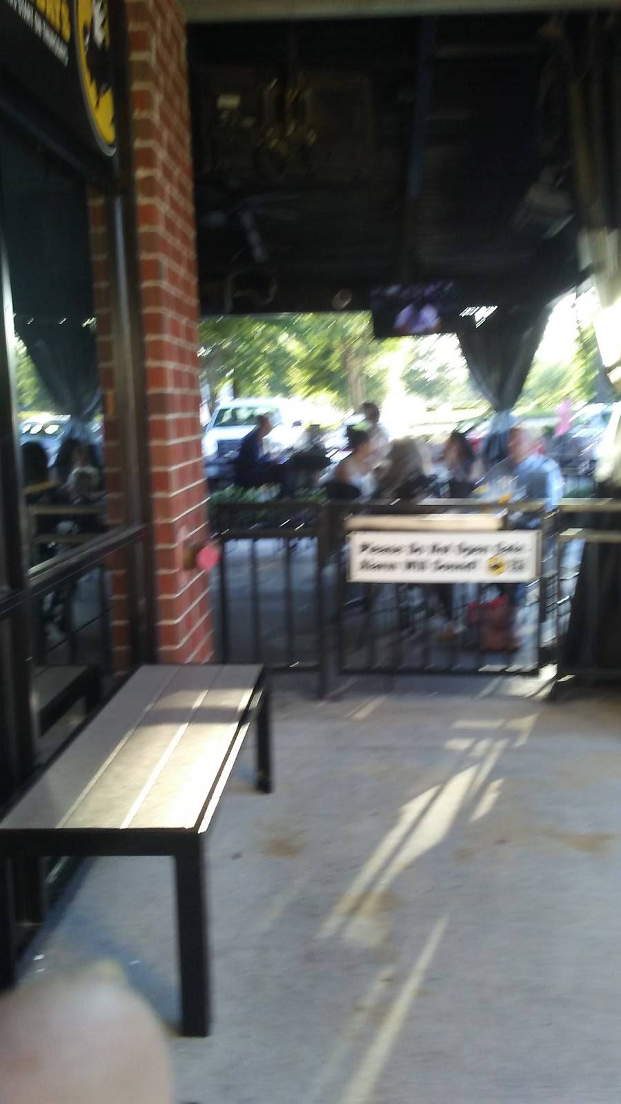 Popeyes Louisiana Kitchen | restaurant | 6175 Macon Rd, Memphis, TN 38134, USA | 9013864392 OR +1 901-386-4392