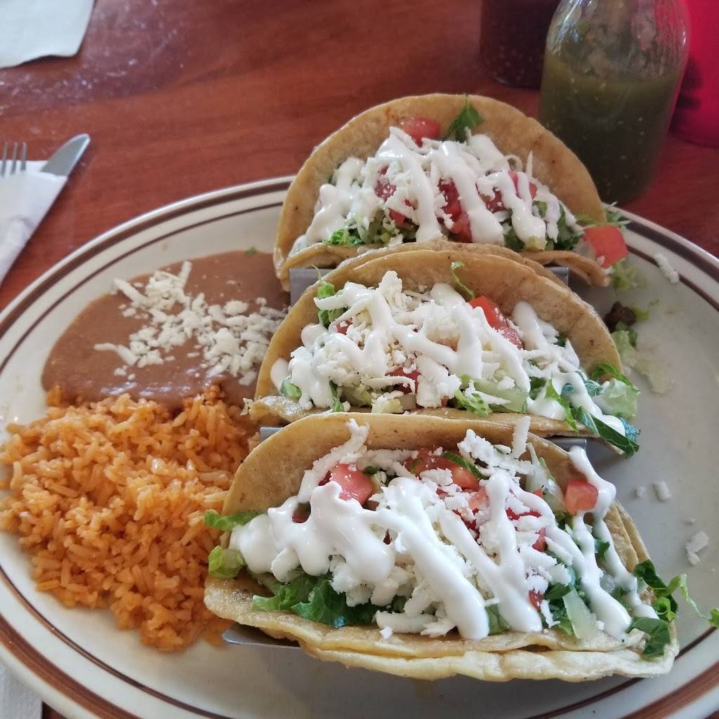 Tortas Guicho Dominguez | restaurant | 641 Virginia Ave, Indianapolis, IN 46203, USA | 3176580735 OR +1 317-658-0735