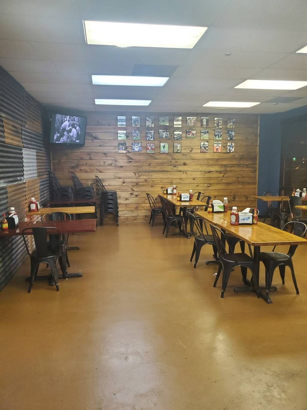 Harveys Fish Hut Too | restaurant | 136 S Pearson Rd, Pearl, MS 39208, USA | 7695727133 OR +1 769-572-7133