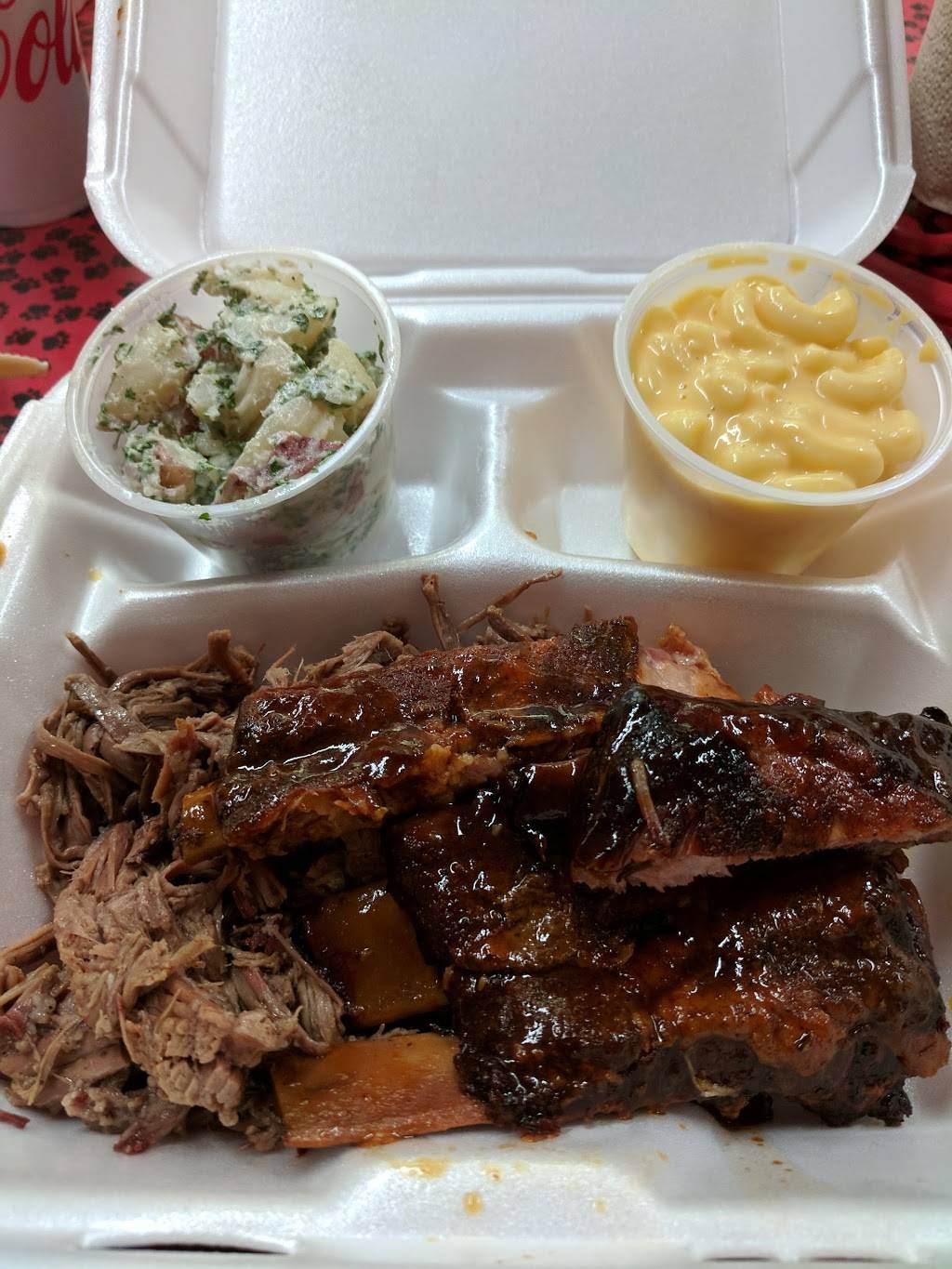 Hungry Bear BBQ #1 | restaurant | 2263 East Pkwy, Gatlinburg, TN 37738, USA | 8653258048 OR +1 865-325-8048