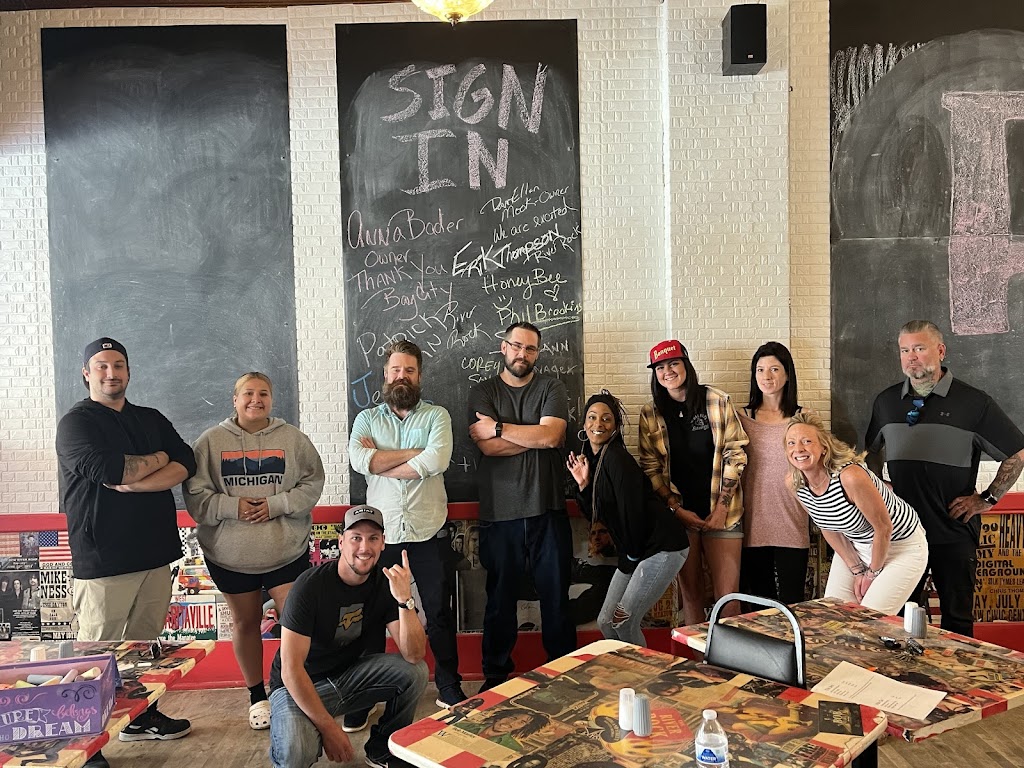 The New River Rock | restaurant | 614 E Midland St, Bay City, MI 48706, USA | 9897781118 OR +1 989-778-1118