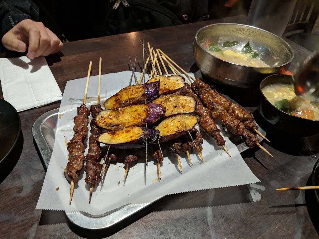 TLT & Grill | restaurant | 20371 Stevens Creek Blvd, Cupertino, CA 95014, USA | 4087778000 OR +1 408-777-8000