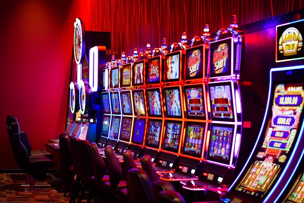 Prairie Band Casino & Resort | restaurant | 12305 150th Rd, Mayetta, KS 66509, USA | 7859667777 OR +1 785-966-7777