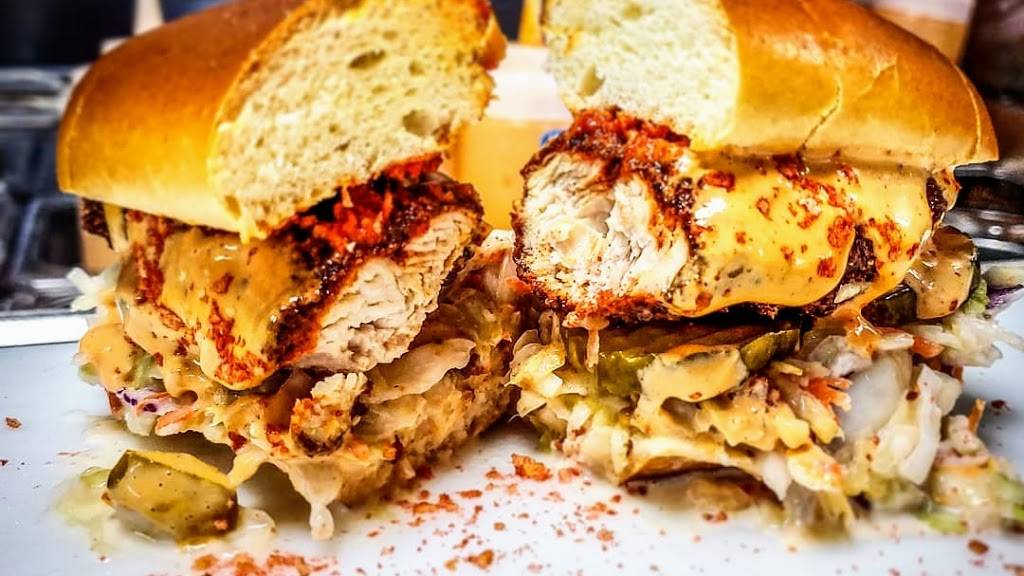 Cluckin Bun | restaurant | 1100 W Florence Ave #D, Inglewood, CA 90301, USA | 4242235037 OR +1 424-223-5037