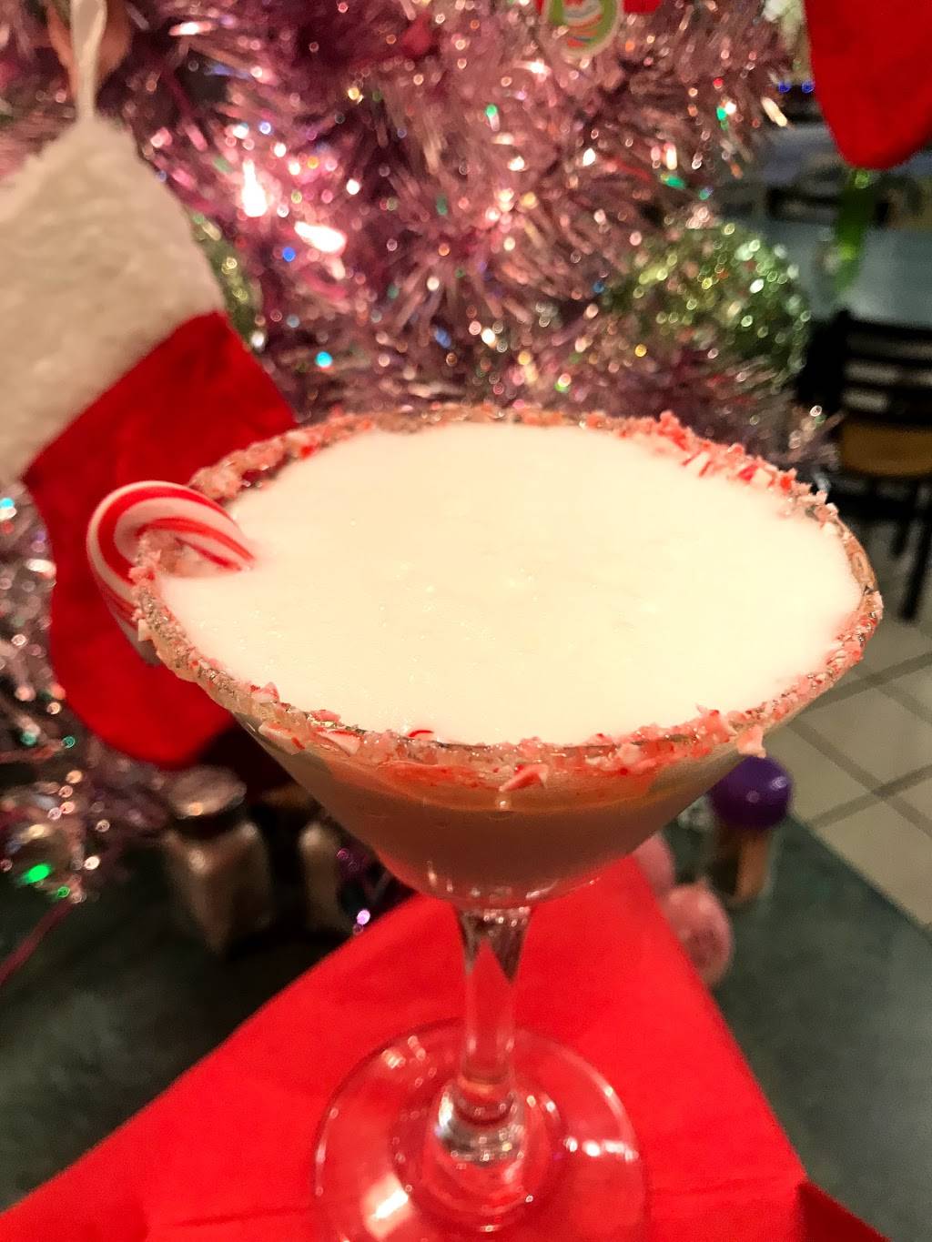 Winey Beach Cafe | restaurant | 1350 119th St, Whiting, IN 46394, USA | 2196591466 OR +1 219-659-1466