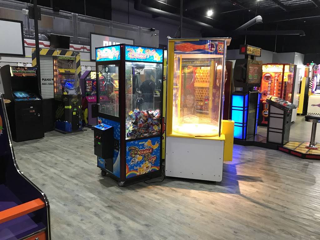 No Surrender Adventure Park | restaurant | 1200 Shaw Ave #103, Clovis, CA 93612, USA | 5599812046 OR +1 559-981-2046