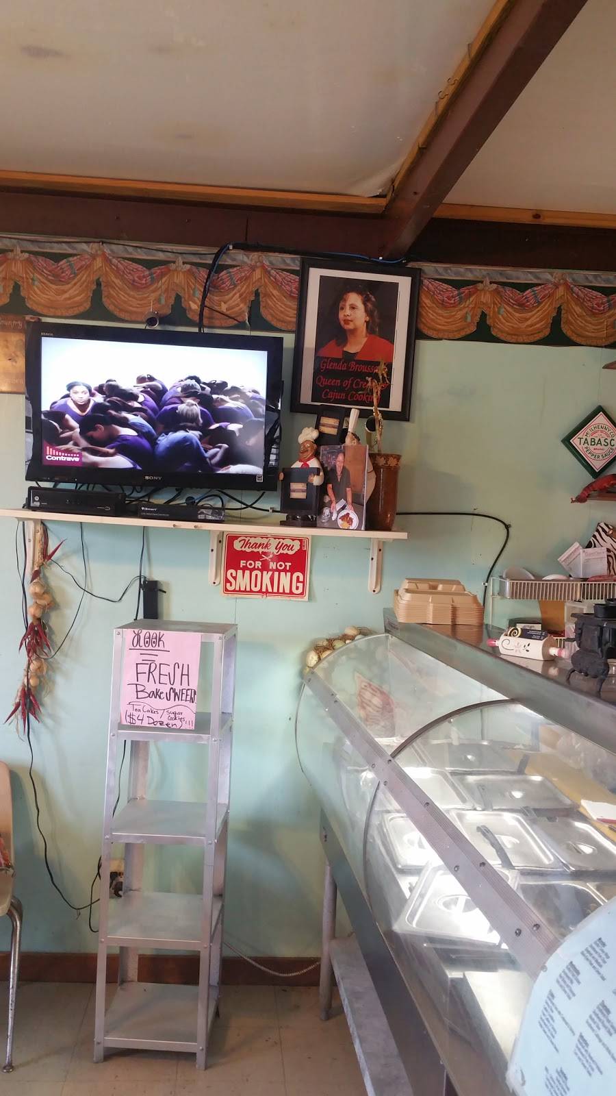 Glendas Creole Kitchen Restaurant | restaurant | 3232 Main Hwy # 31, Breaux Bridge, LA 70517, USA | 3373320294 OR +1 337-332-0294