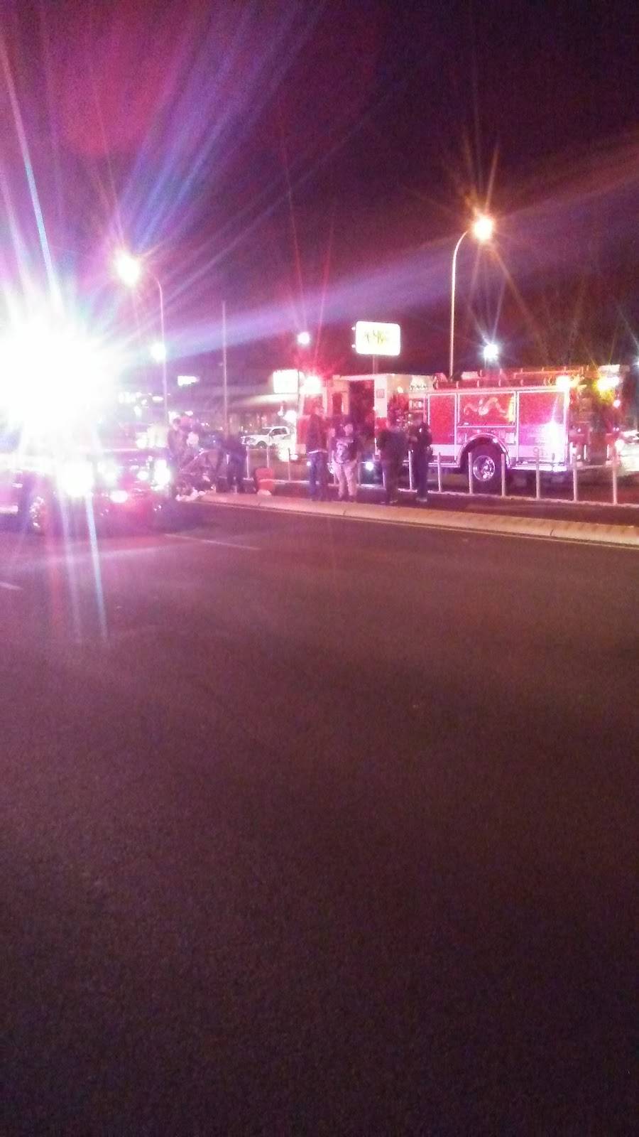 Subway | meal takeaway | 3200 Coors Blvd NW Suite E, Albuquerque, NM 87120, USA | 5053520094 OR +1 505-352-0094