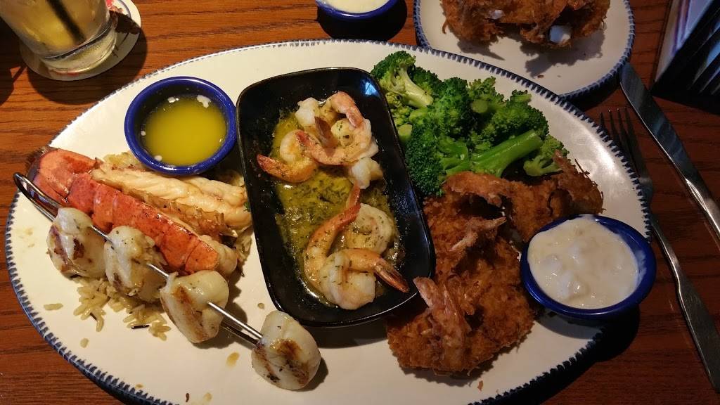 Red Lobster | restaurant | 5151 Hinkleville Rd, Paducah, KY 42001, USA | 2704435804 OR +1 270-443-5804