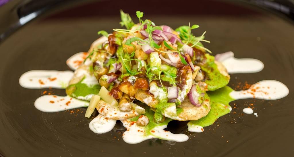 Indian Roti House | restaurant | 256 Queens Quay W, Toronto, ON M5J 1B5, Canada | 4162606666 OR +1 416-260-6666