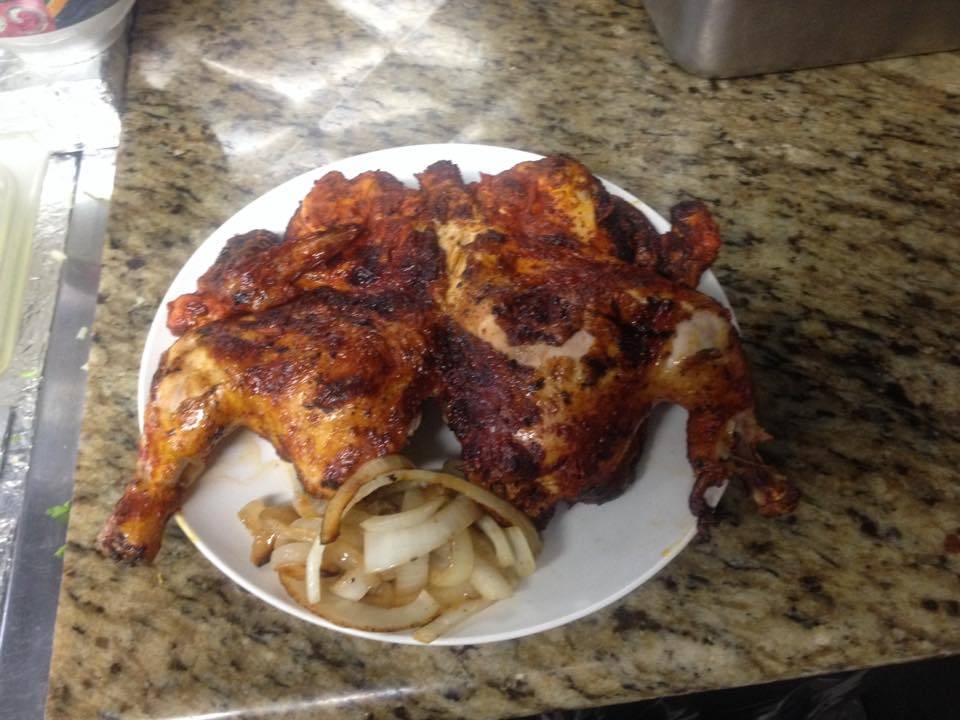 loz Reyes Mexican Food & Grilled Chicken, LLC | restaurant | 8795 Antoine Dr Ste. 116, Houston, TX 77088, USA | 7136659657 OR +1 713-665-9657