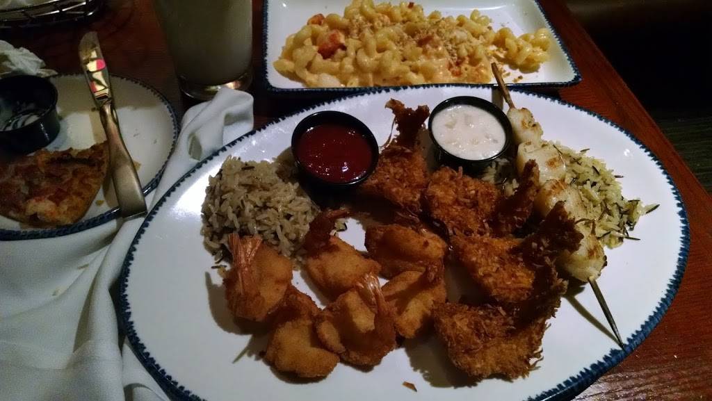 Red Lobster | restaurant | 29980 Plymouth Rd, Livonia, MI 48150, USA | 7344270537 OR +1 734-427-0537