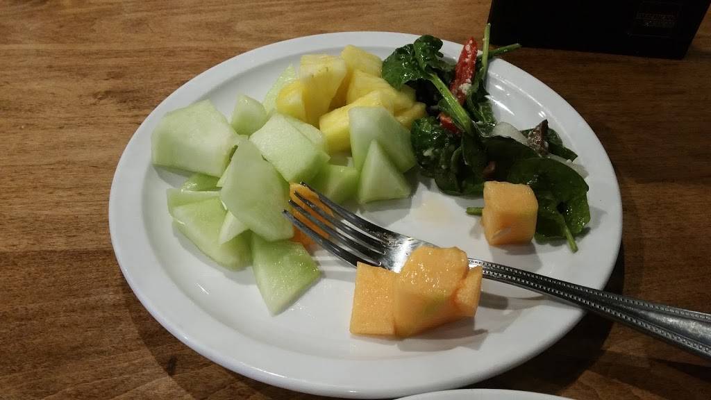 El Torito | restaurant | 118 E Hospitality Ln, San Bernardino, CA 92408, USA | 9093812316 OR +1 909-381-2316