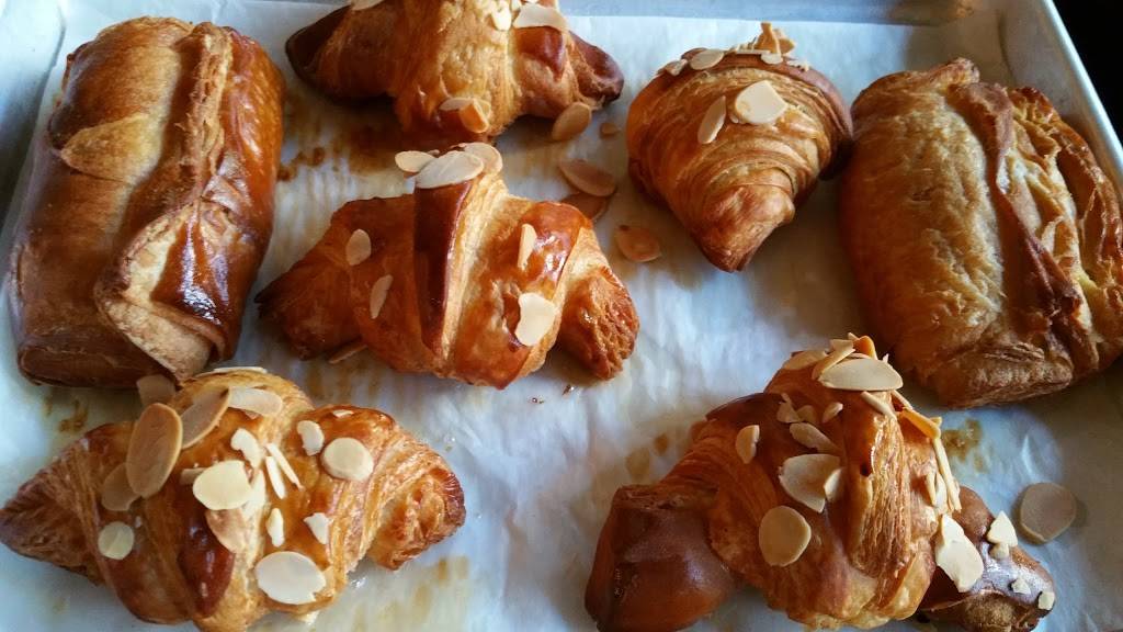 Jack the Horse Tavern | restaurant | 66 Hicks St, Brooklyn, NY 11201, USA | 7188525084 OR +1 718-852-5084