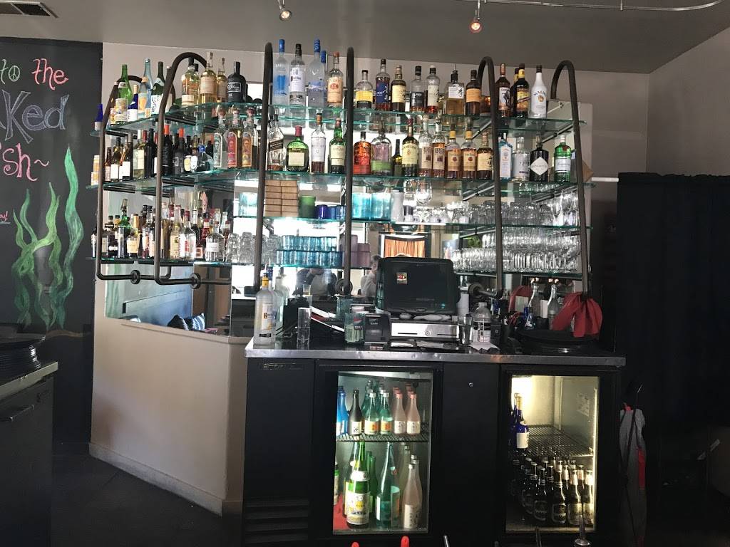 The Naked Fish | restaurant | 3940 Lake Tahoe Blvd, South Lake Tahoe, CA 96150, USA | 5305413474 OR +1 530-541-3474