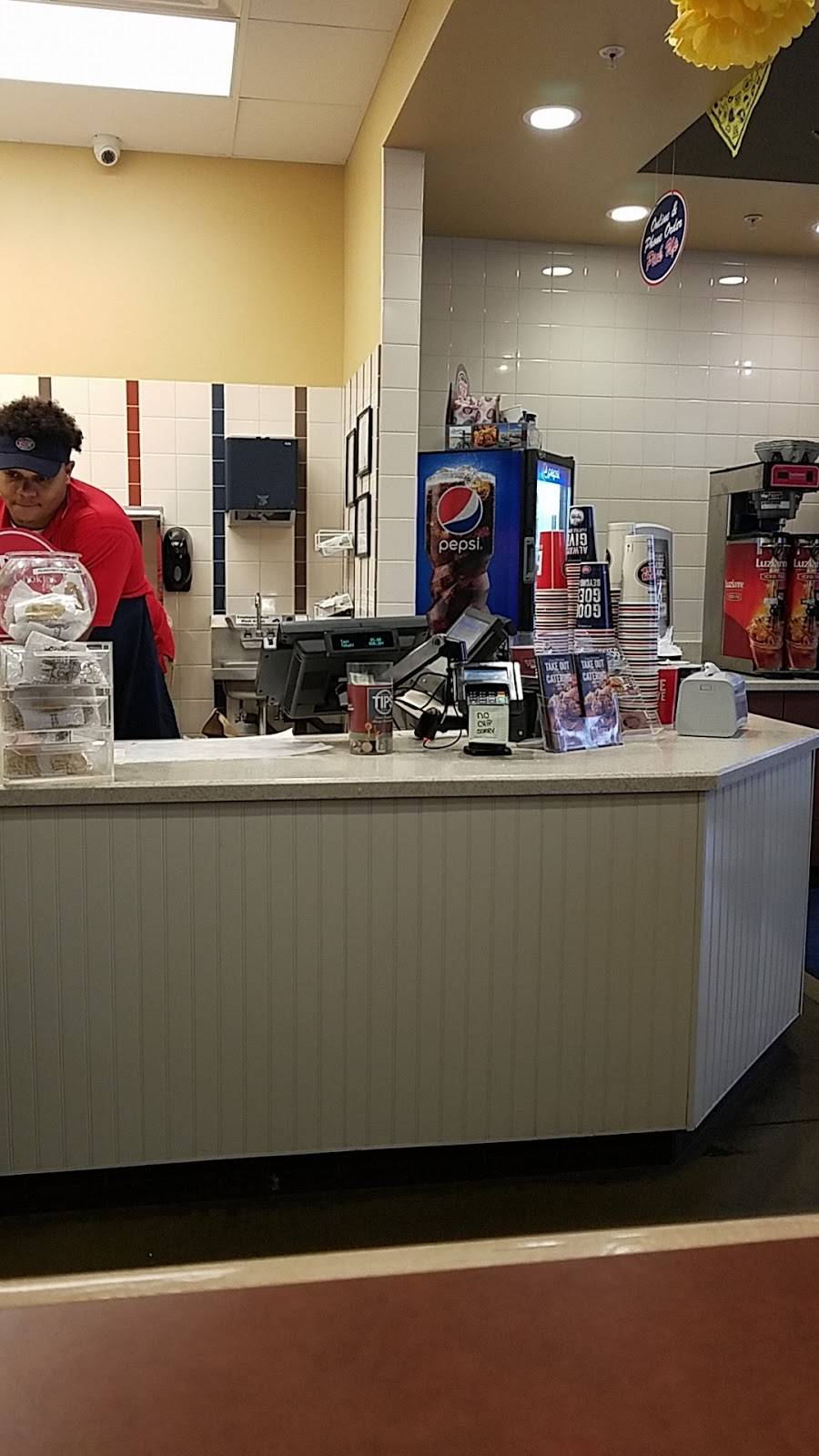 Jersey Mikes Subs | restaurant | 7150 Hamilton Blvd, Trexlertown, PA 18087, USA | 6108410373 OR +1 610-841-0373