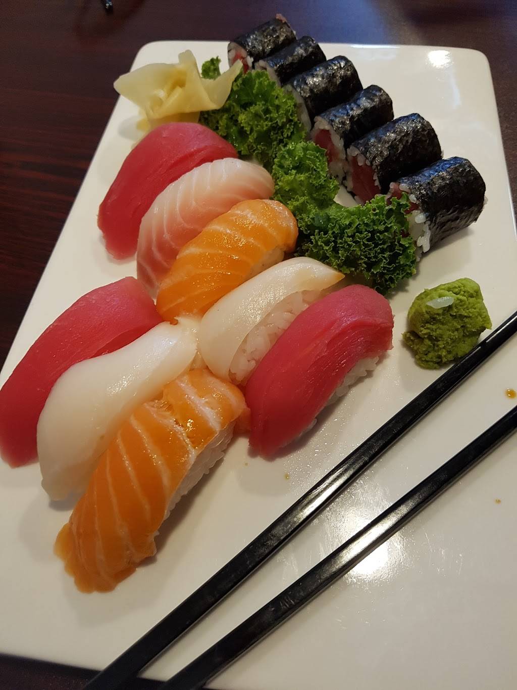 Osaka Japanese Restaurant | restaurant | 122 E Washington St, Iowa City, IA 52240, USA | 3193389988 OR +1 319-338-9988