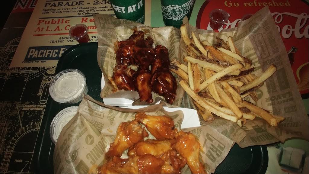 Wingstop | meal takeaway | 5446 Westpointe Plaza Drive, Columbus, OH 43228, USA | 6148769464 OR +1 614-876-9464