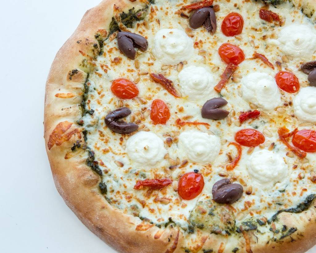 Fusion Sushi & Pizza | restaurant | 6238 Boul St-Laurent, Montréal, QC H2S 3C2, Canada | 5148199955 OR +1 514-819-9955