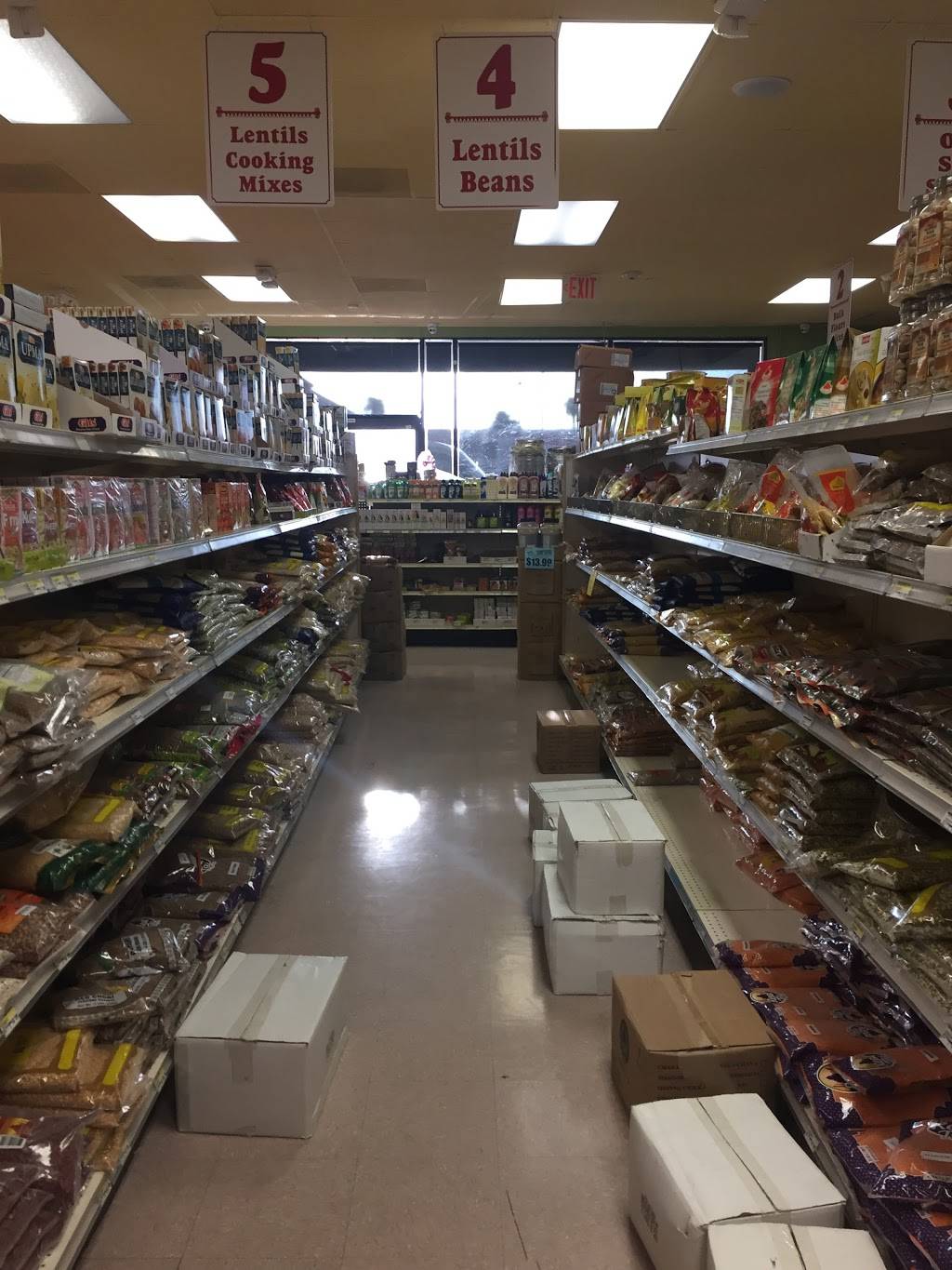 Ranis World Foods | restaurant | 4505 W Sahara Ave, Las Vegas, NV 89102, USA | 7025227744 OR +1 702-522-7744