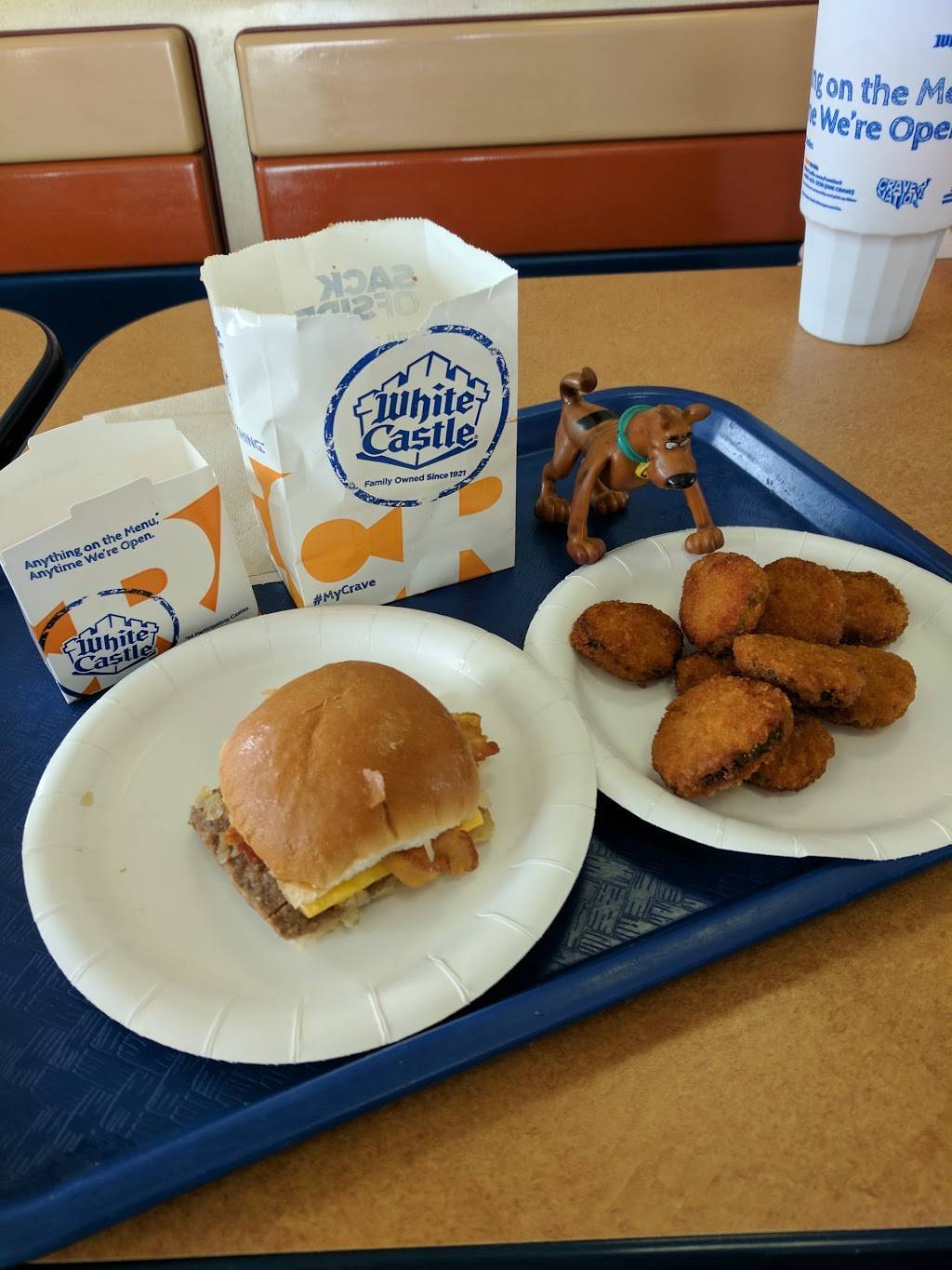 White Castle | restaurant | 8740 N Michigan Rd, Indianapolis, IN 46268, USA | 3178724353 OR +1 317-872-4353