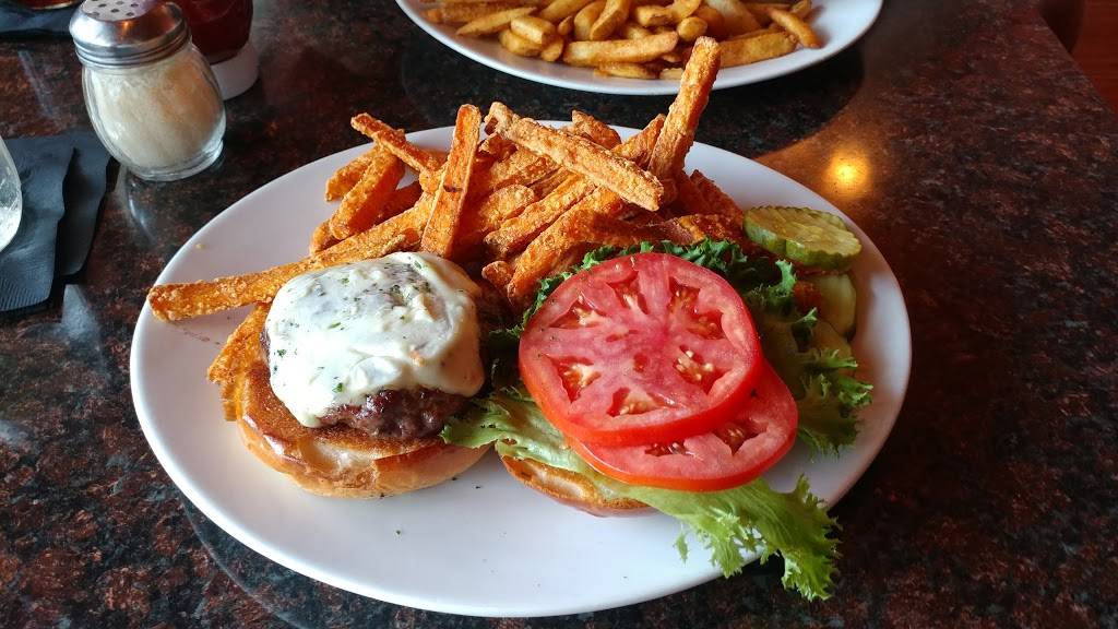 Joeys Bar & Grill | restaurant | 344 Chandler St, Worcester, MA 01602, USA | 5087973800 OR +1 508-797-3800