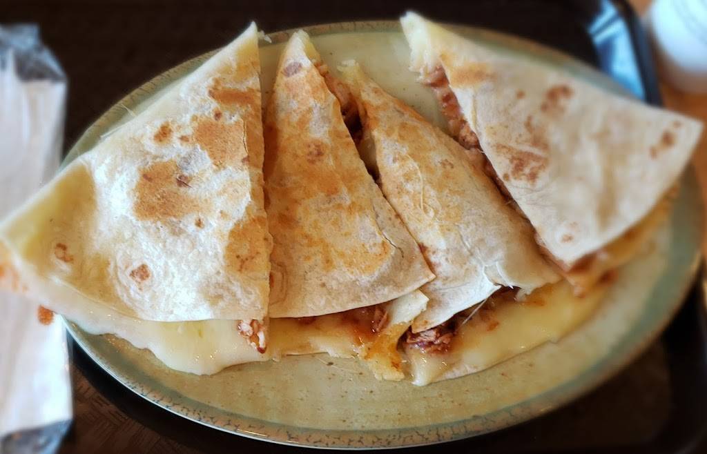 California Tortilla | restaurant | 1220 Greenbrier Pkwy Suite 160, Chesapeake, VA 23320, USA | 7573258226 OR +1 757-325-8226